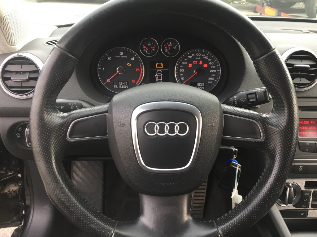 AUDI A-3 2.0 TDI 140CV