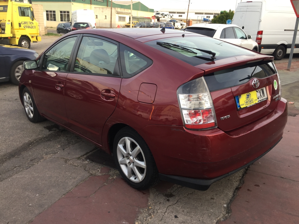 TOYOTA PRIUS 1.5 HIBRIDO 78CV