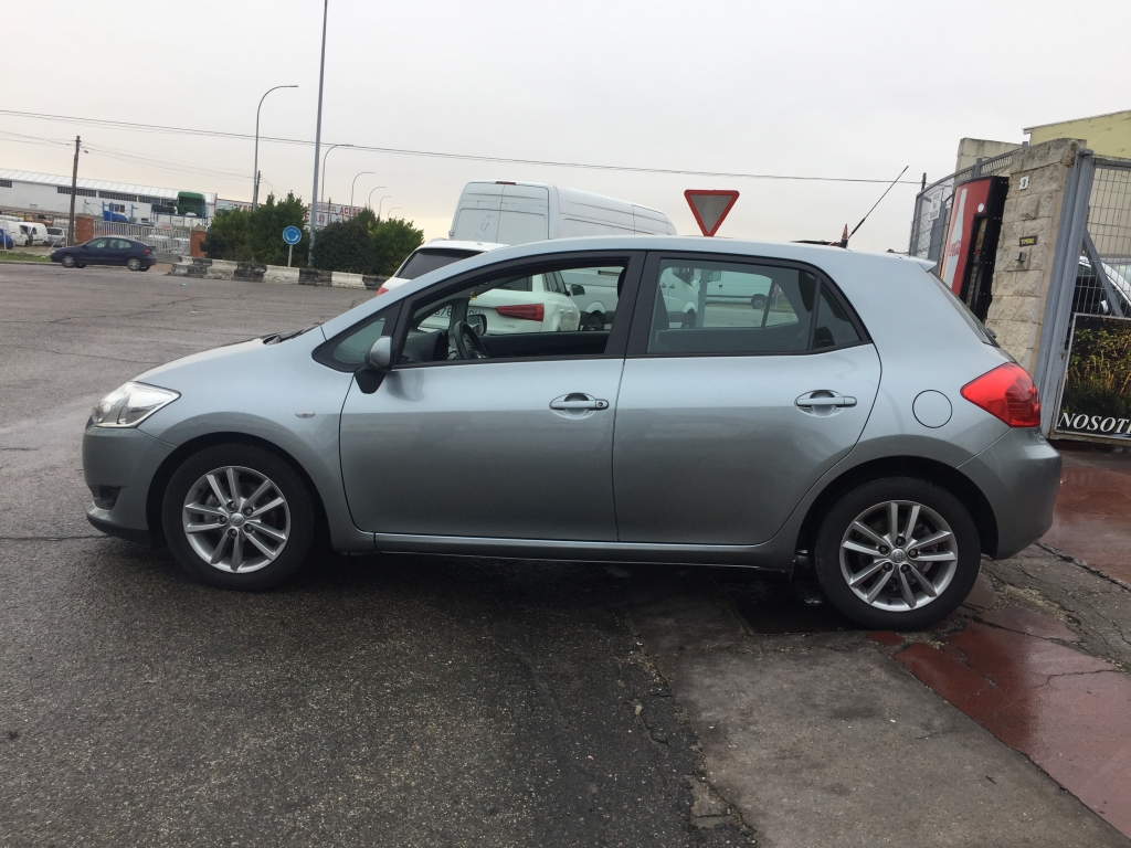 TOYOTA AURIS 1.4 D4D 90CV AUT