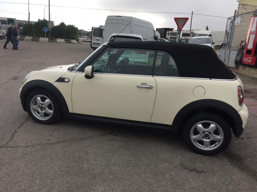 MINI ONE CABRIO 1.6 INY 98CV