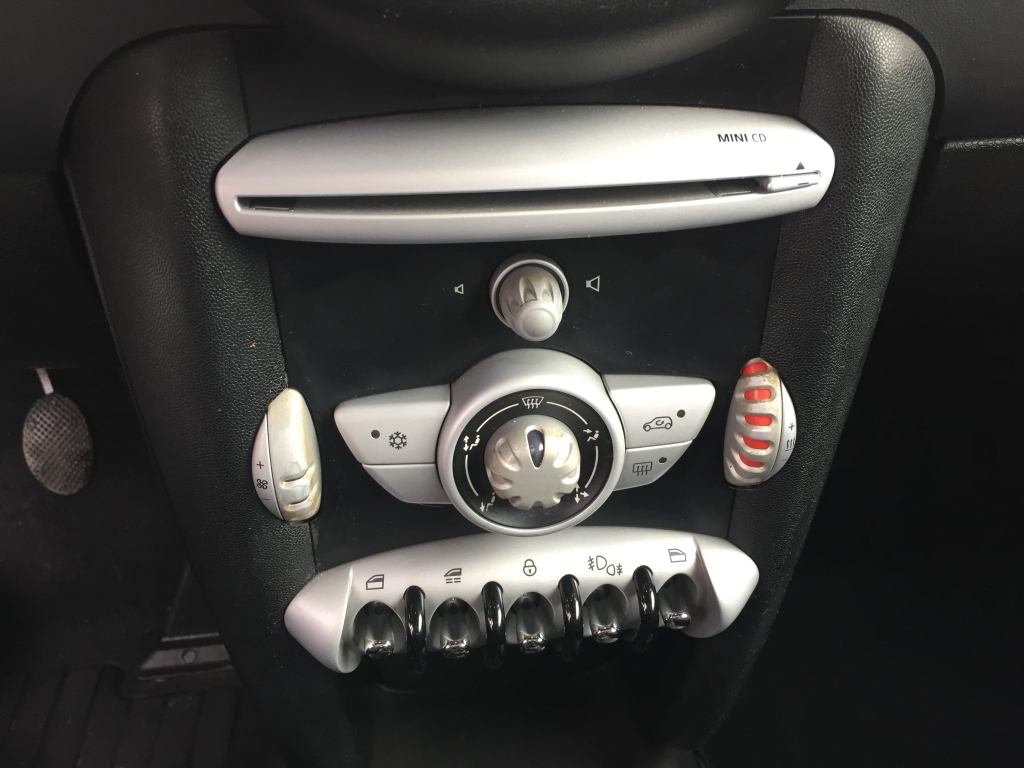 MINI ONE CABRIO 1.6 INY 98CV