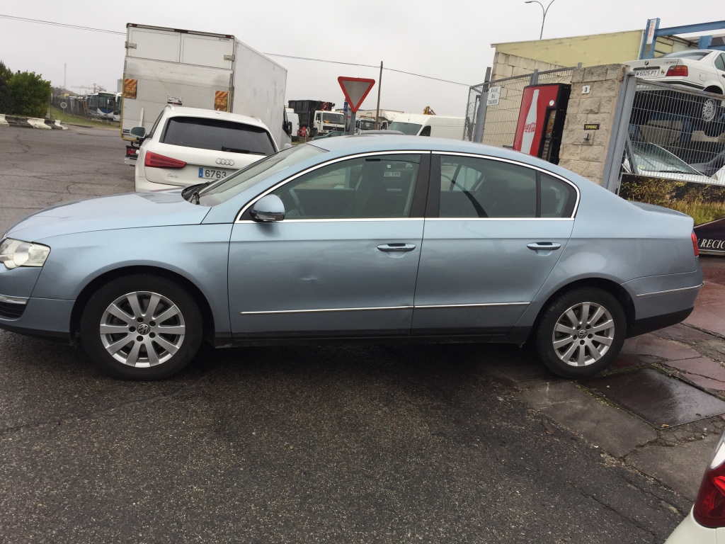 VOLKSWAGEN PASSAT 2.0 FSI 150CV