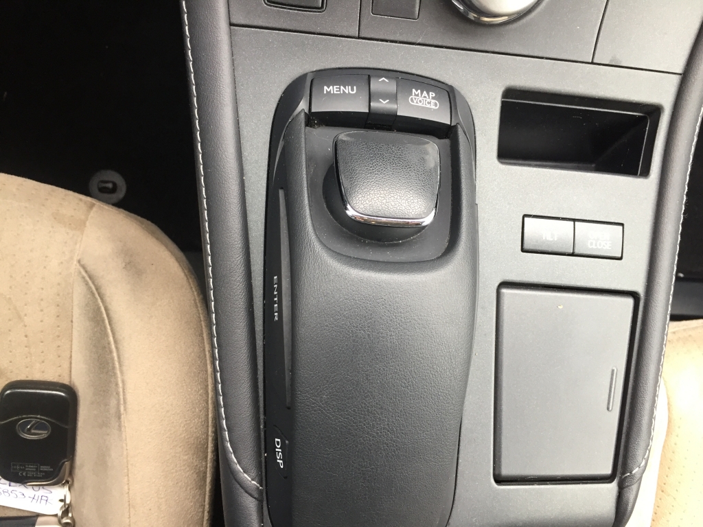 LEXUS CT 200 WG 1.8 HIBRIDO 100CV