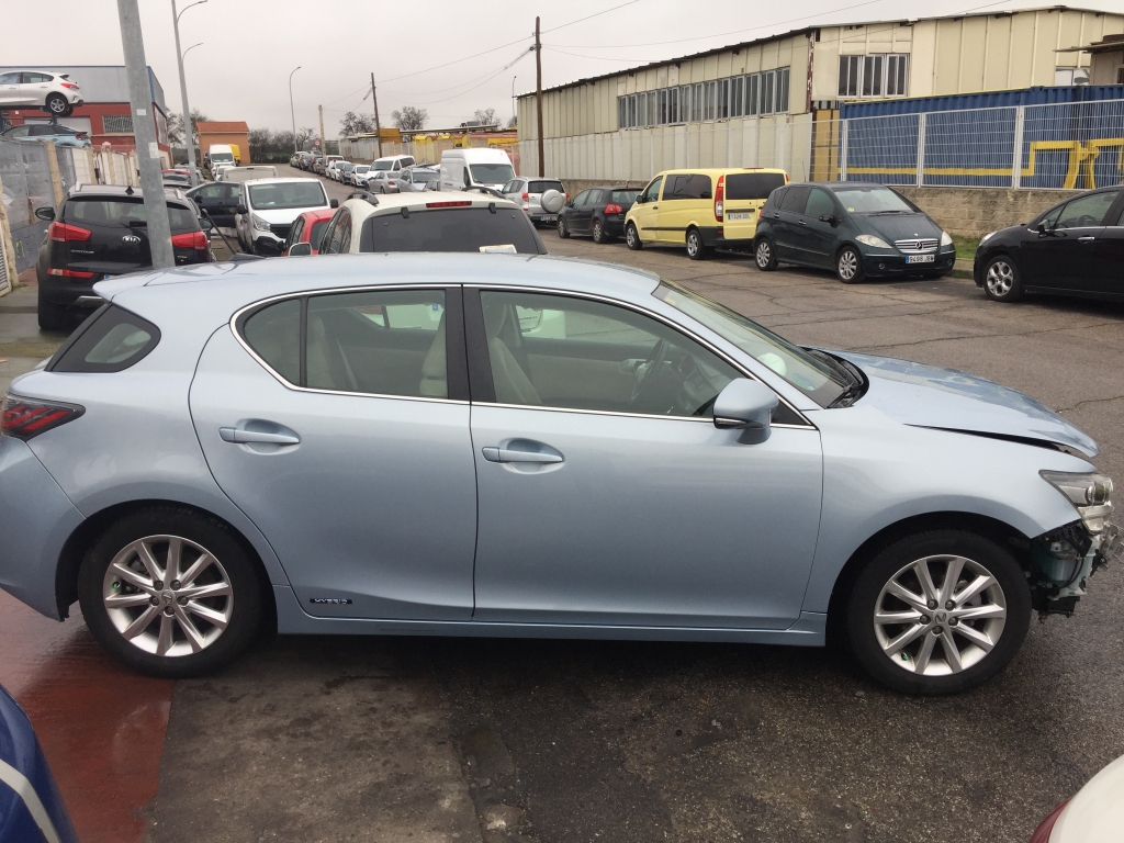 LEXUS CT 200 WG 1.8 HIBRIDO 100CV