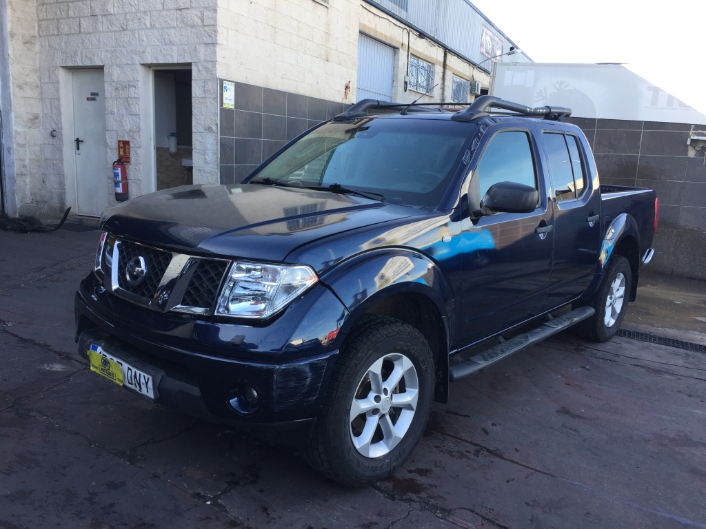 NISSAN NAVARA 2.5 D 174CV AUT