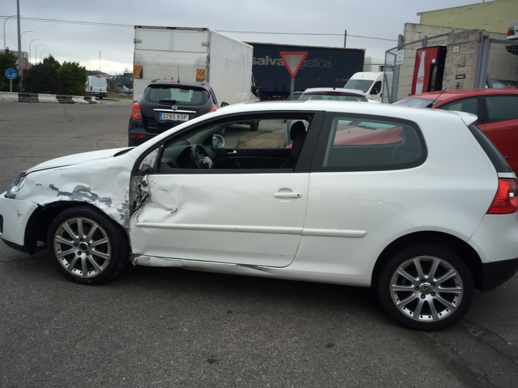 VOLKSWAGEN GOLF GT 2.0 TDI 140CV