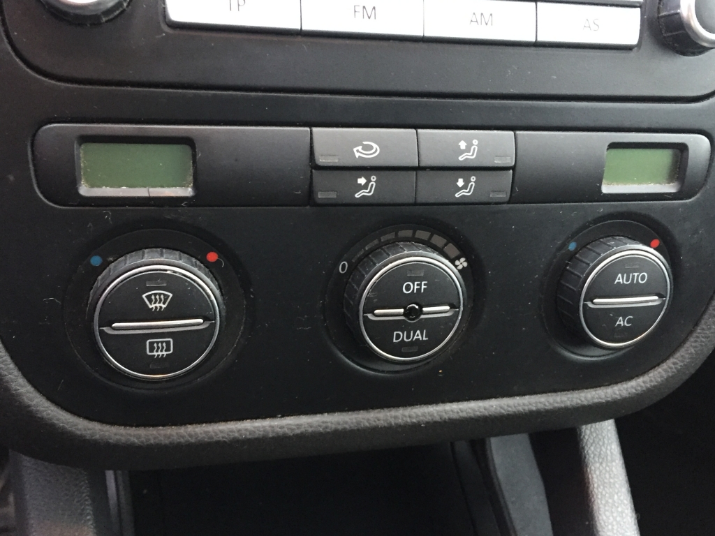 VOLKSWAGEN GOLF GT 2.0 TDI 140CV