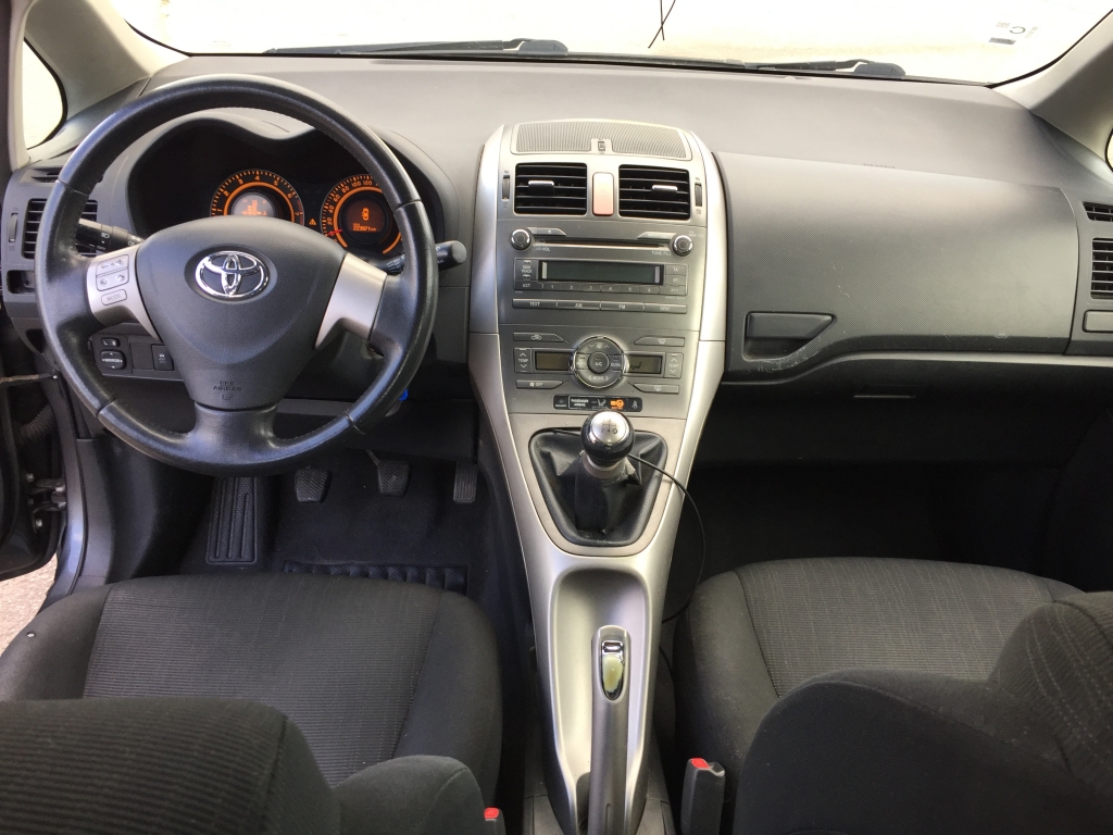 TOYOTA AURIS 1.6 INY 124CV