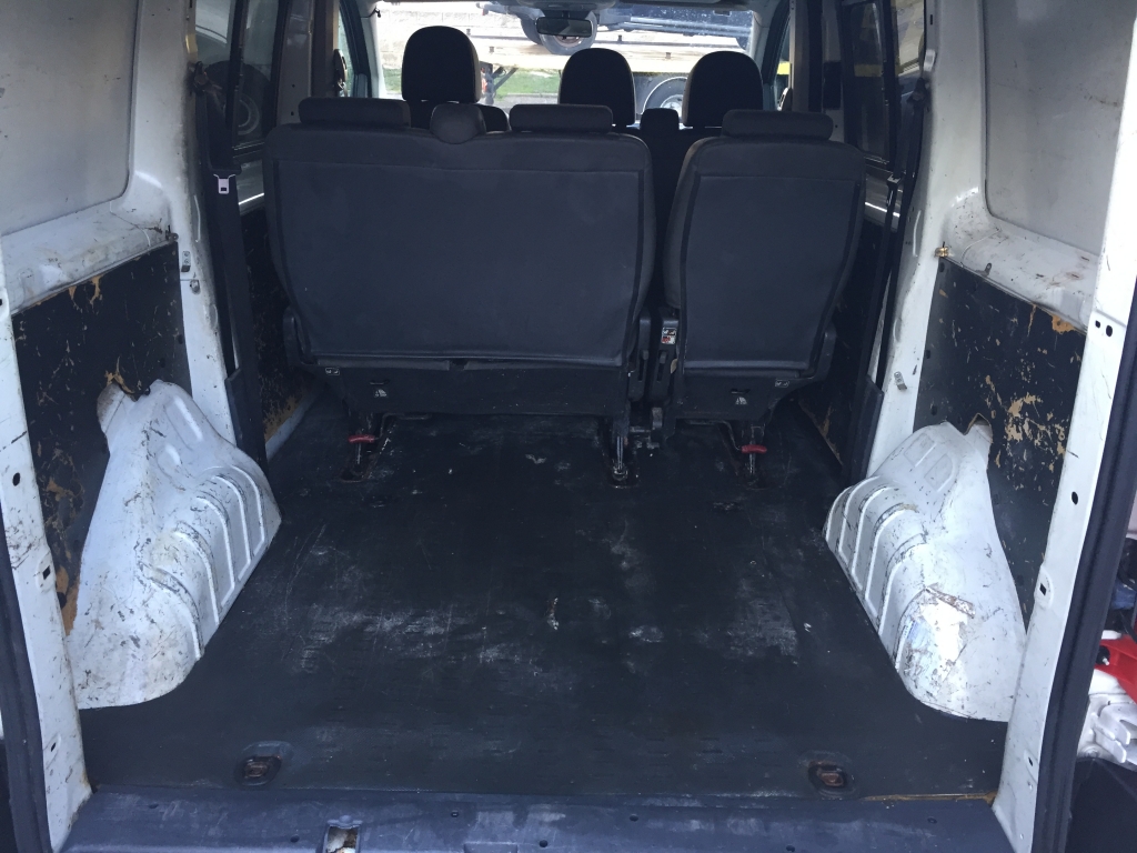 PEUGEOT EXPERT 1.6 HDI 9+0CV 6 PLAZAS