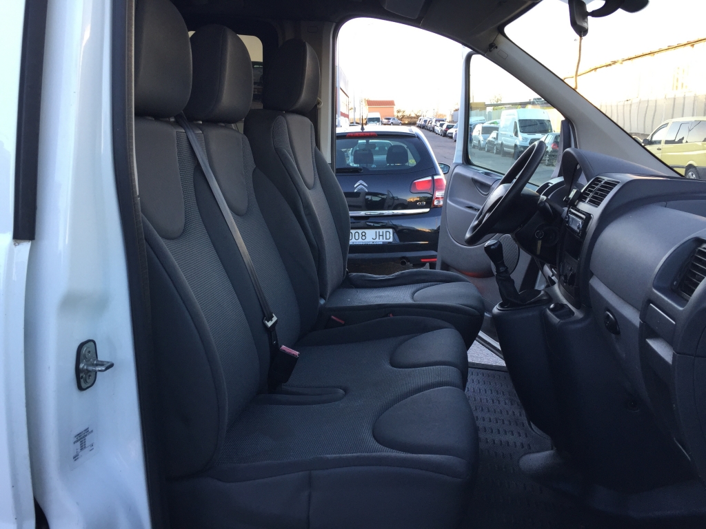PEUGEOT EXPERT 1.6 HDI 9+0CV 6 PLAZAS
