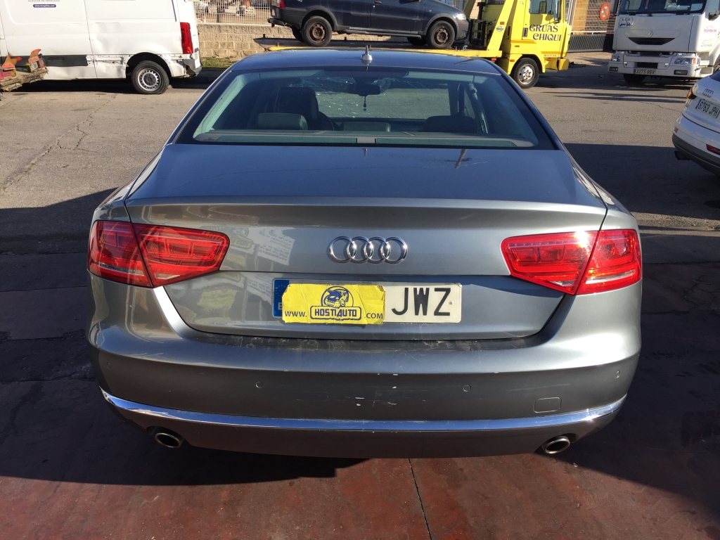 AUDI A 8 3.0 TDI 250CV