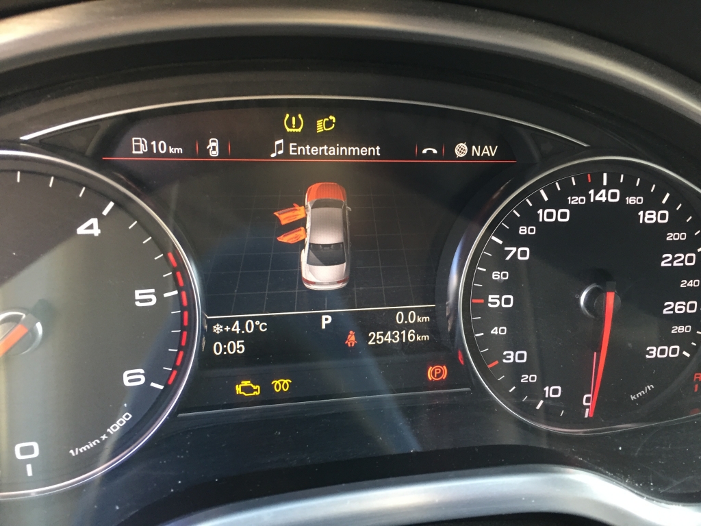AUDI A 8 3.0 TDI 250CV