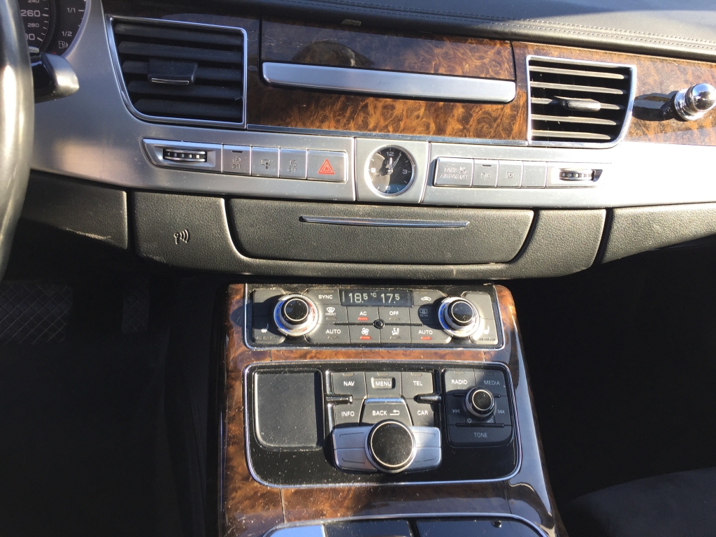 AUDI A 8 3.0 TDI 250CV