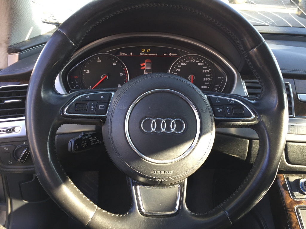 AUDI A 8 3.0 TDI 250CV
