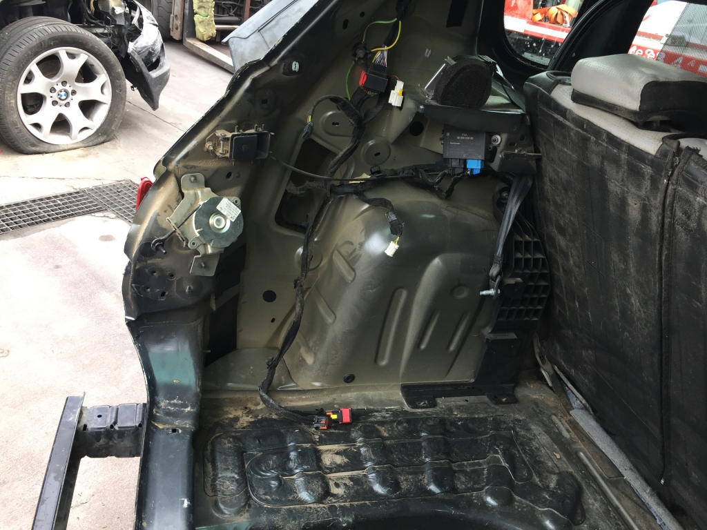 PEUGEOT 3008 1.6 HDI 110CV