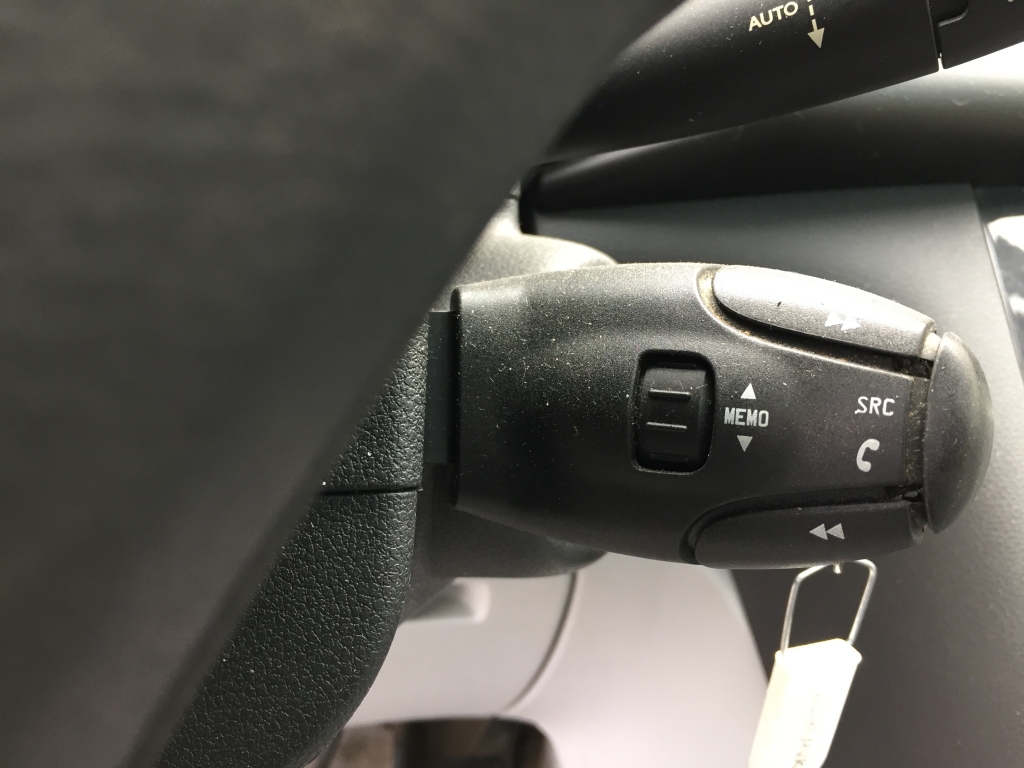 PEUGEOT 3008 1.6 HDI 110CV