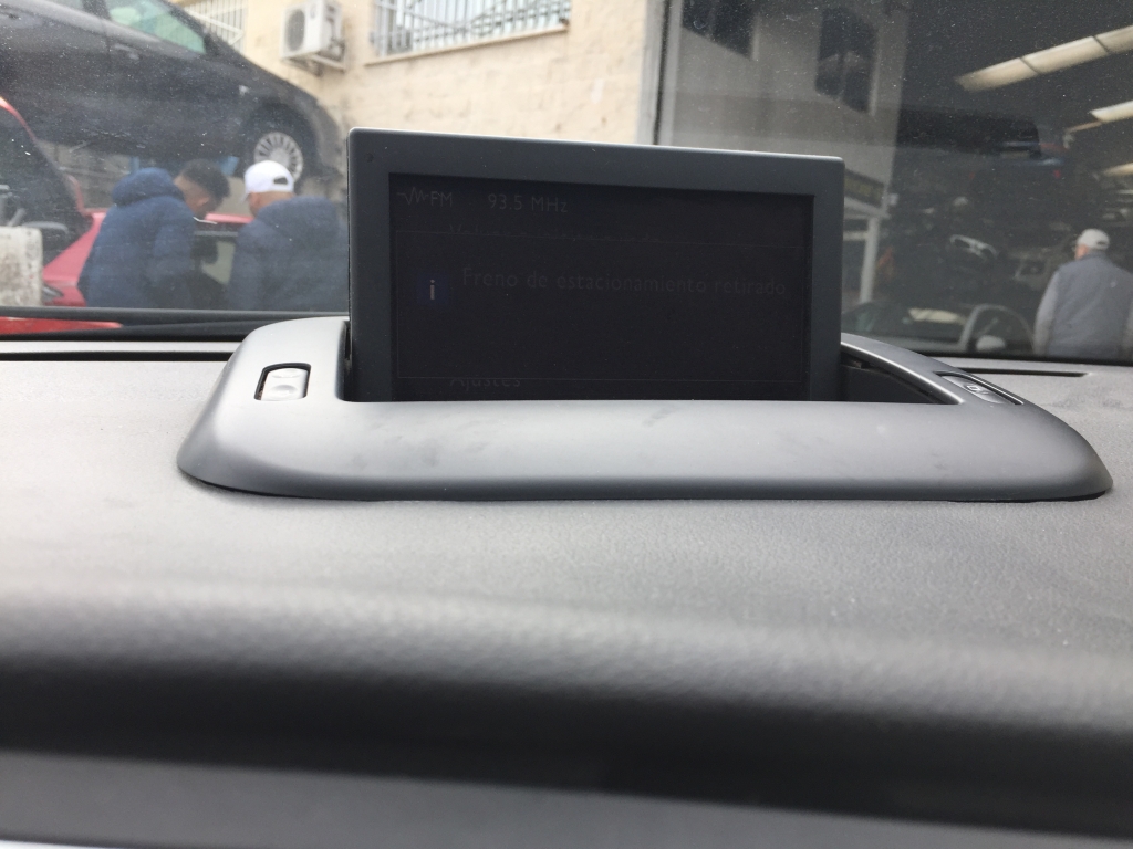 PEUGEOT 3008 1.6 HDI 110CV