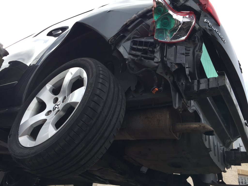 PEUGEOT 3008 1.6 HDI 110CV