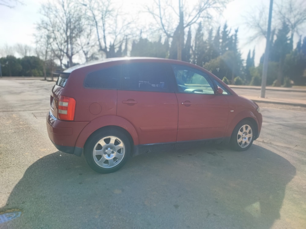 AUDI A-2 1.4 TDI 75CV