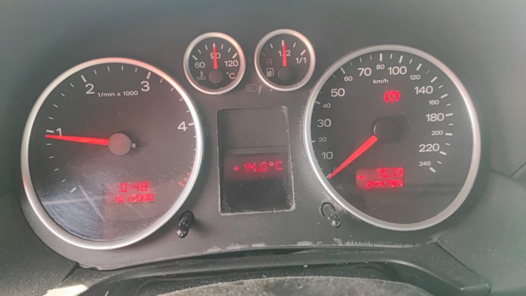 AUDI A-2 1.4 TDI 75CV