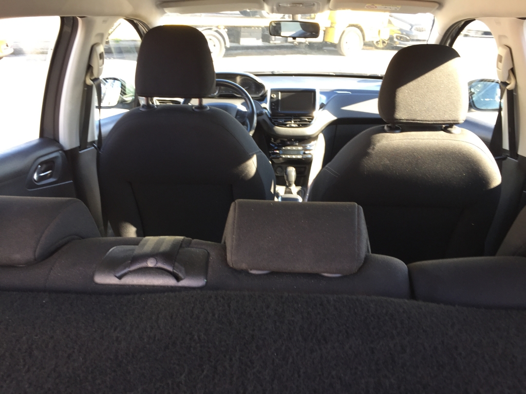 PEUGEOT 2008 1.6 HDI 100CV