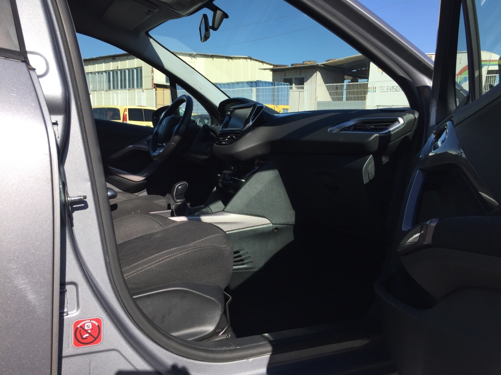 PEUGEOT 2008 1.6 HDI 100CV