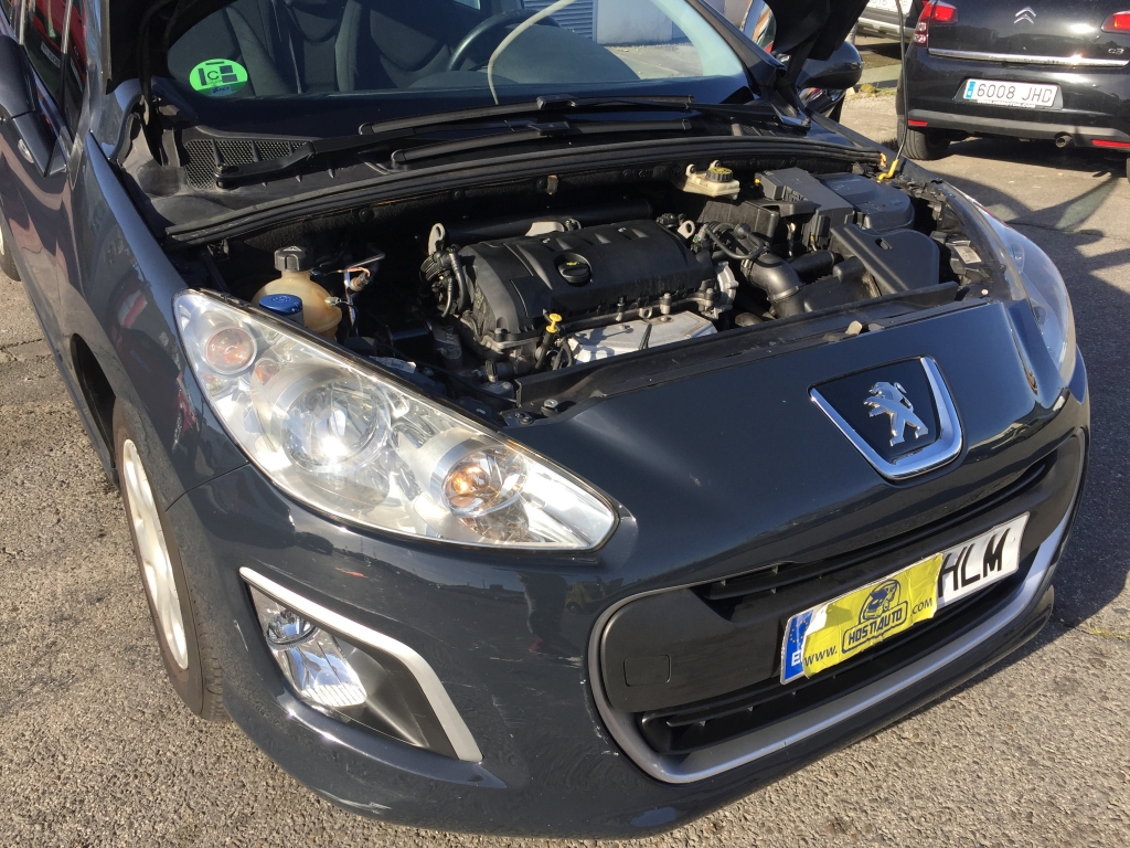 PEUGEOT 308 1.4 VTI 98CV