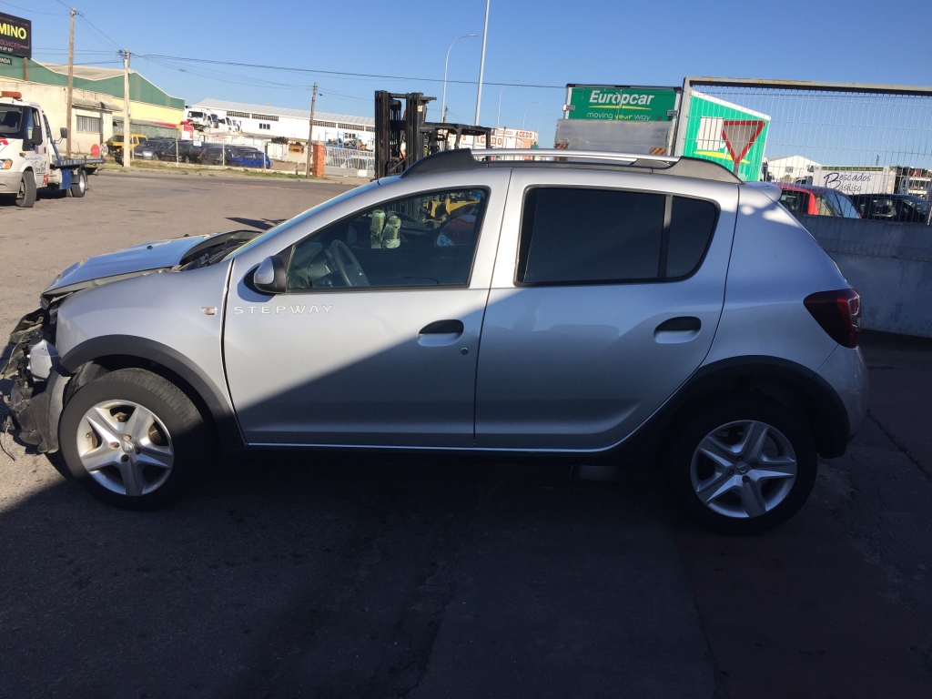 DACIA SANDERO 1.0 INY 90CV