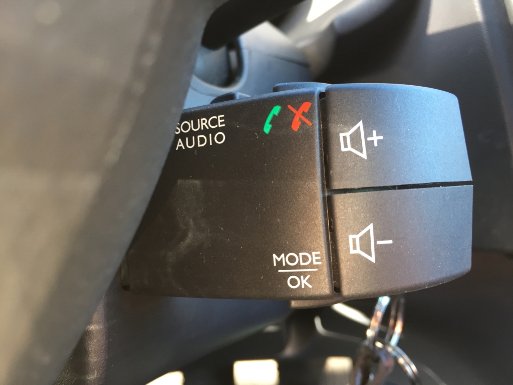 DACIA SANDERO 1.0 INY 90CV