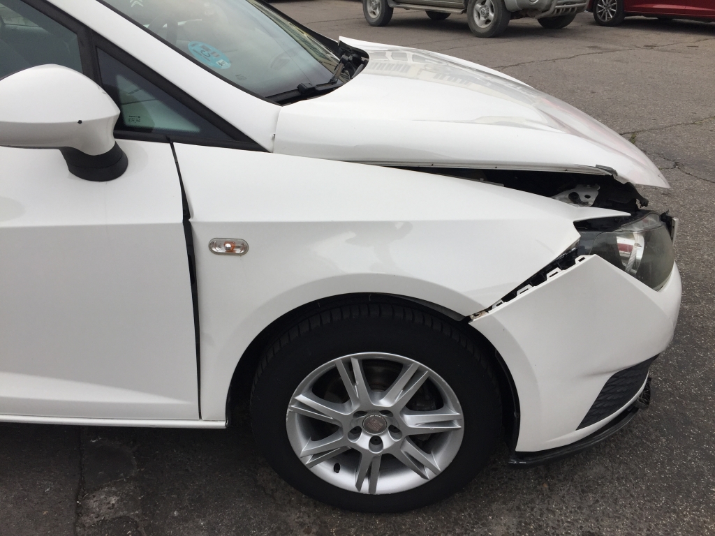 SEAT IBIZA 1.4 FSI 86CV