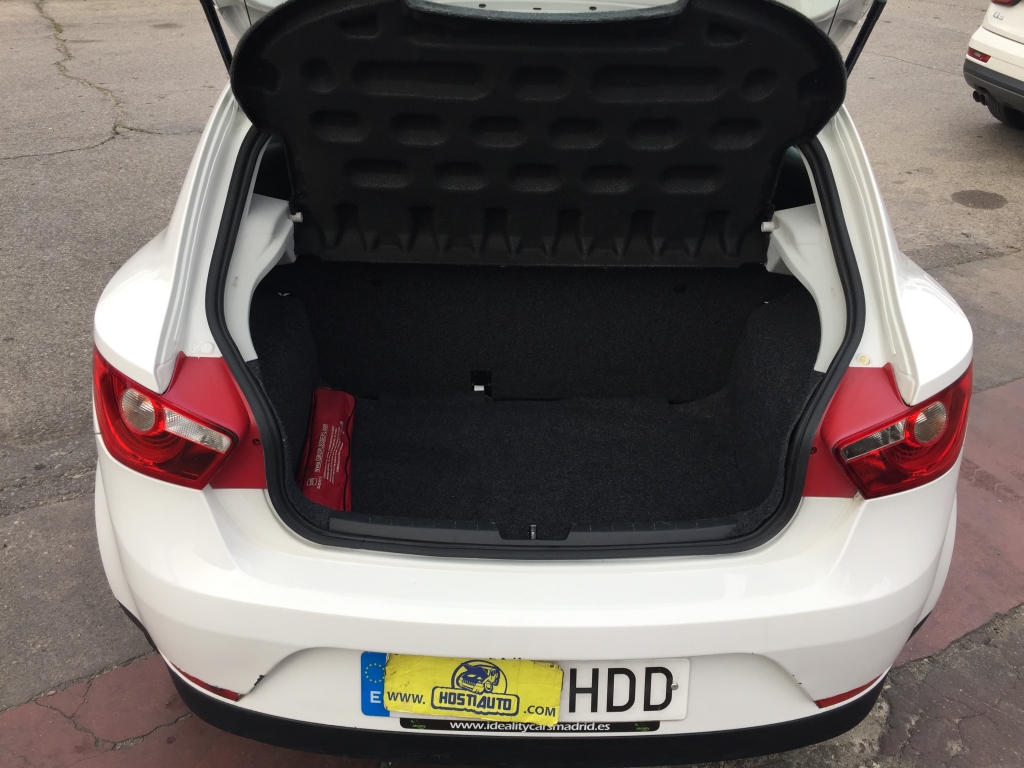 SEAT IBIZA 1.4 FSI 86CV