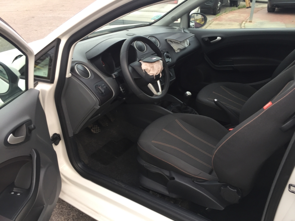 SEAT IBIZA 1.4 FSI 86CV