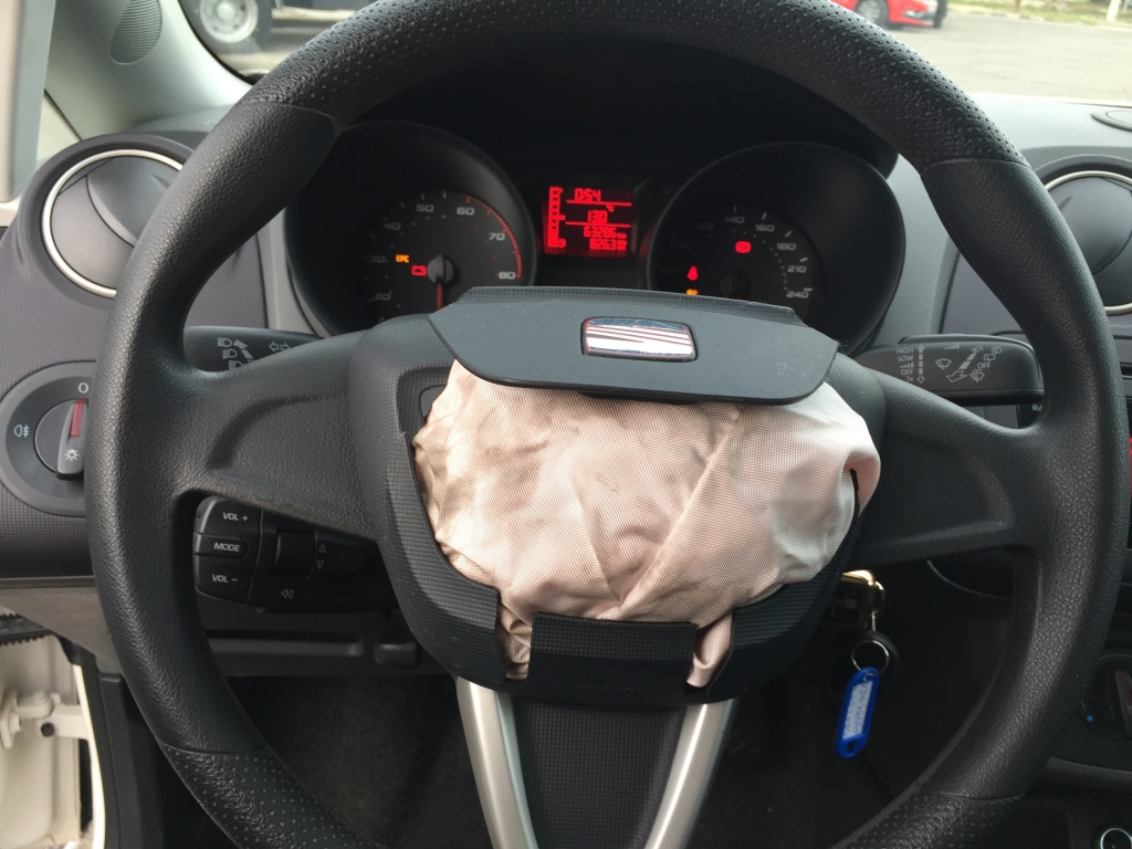 SEAT IBIZA 1.4 FSI 86CV