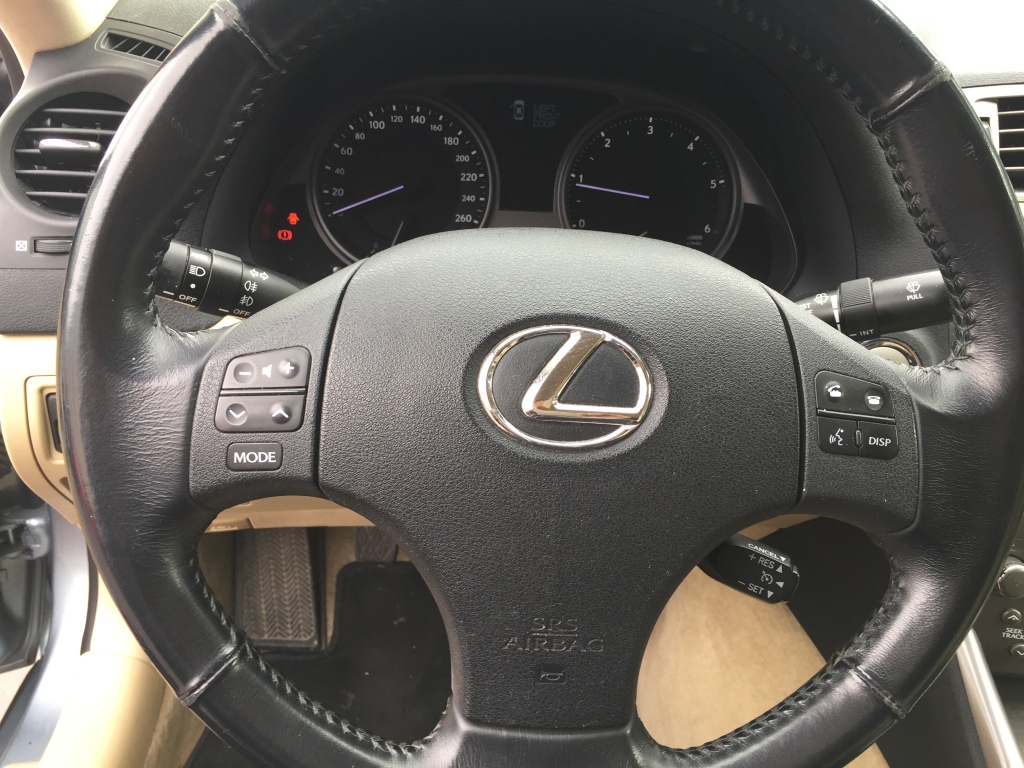 LEXUS IS-220D 2.2 177CV