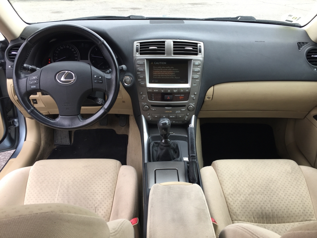 LEXUS IS-220D 2.2 177CV