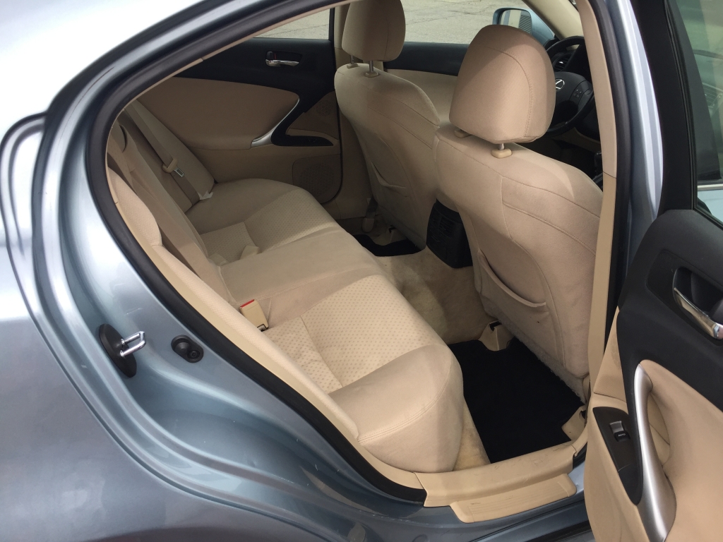 LEXUS IS-220D 2.2 177CV