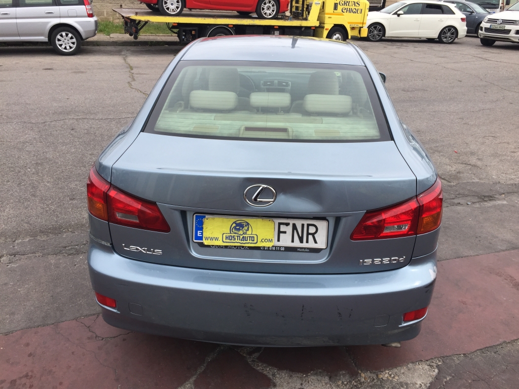 LEXUS IS-220D 2.2 177CV