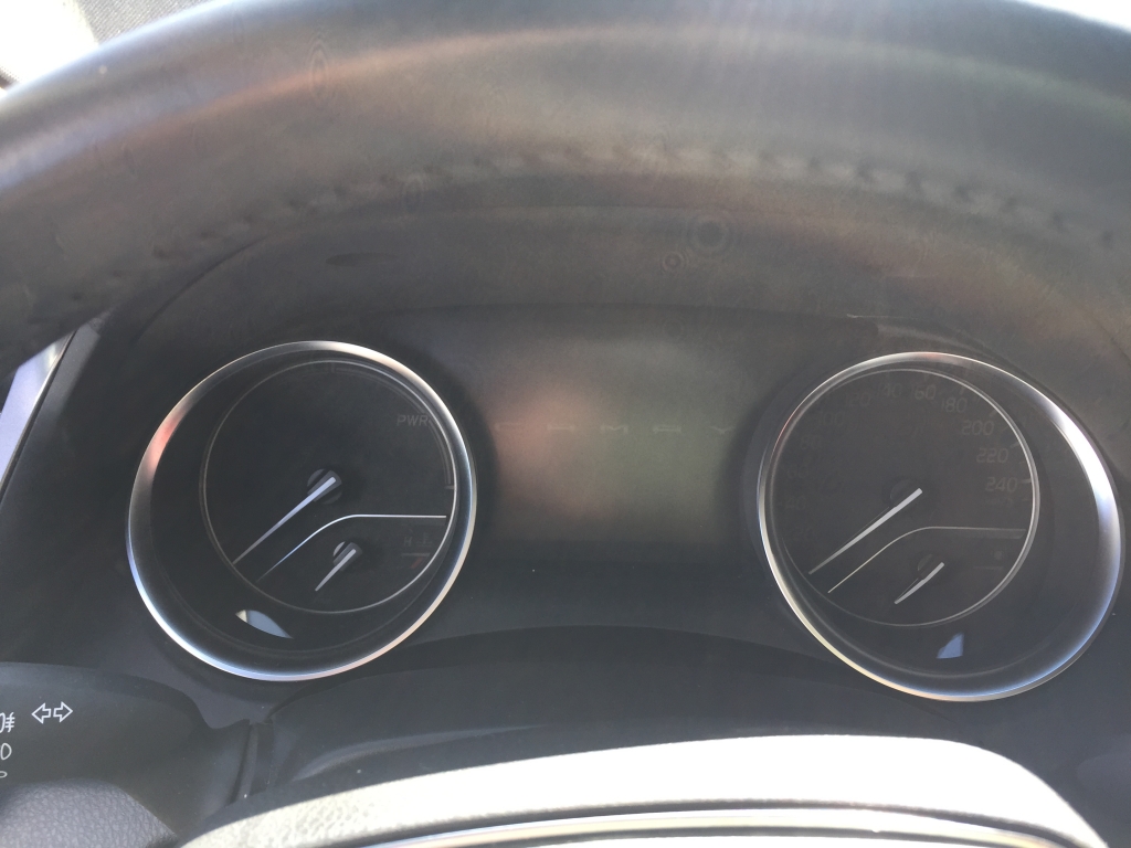 TOYOTA CAMRY 2.5 HIBRIDO 218CV LUXURI