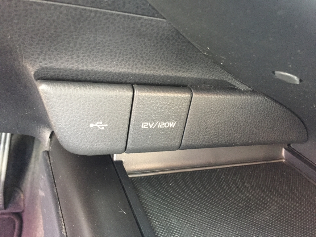 TOYOTA CAMRY 2.5 HIBRIDO 218CV LUXURI