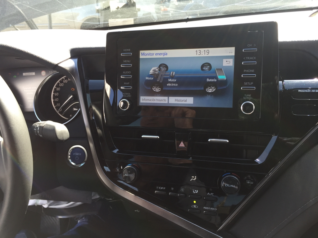 TOYOTA CAMRY 2.5 HIBRIDO 218CV LUXURI