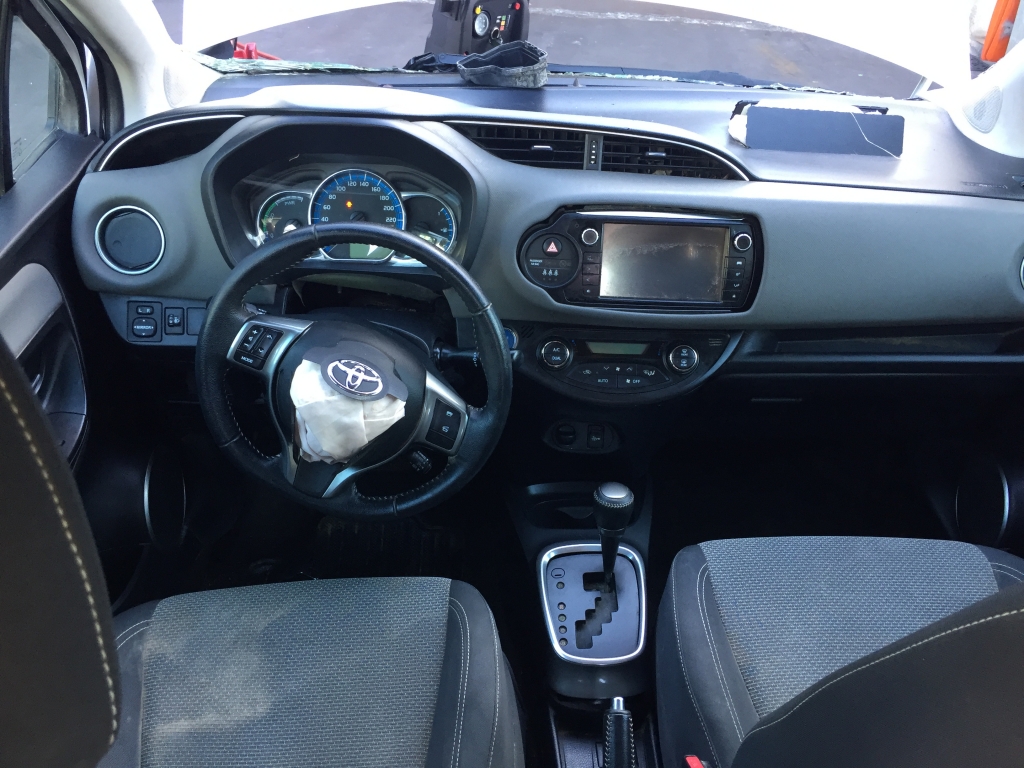 TOYOTA YARIS HIBRID 1.5 100CV