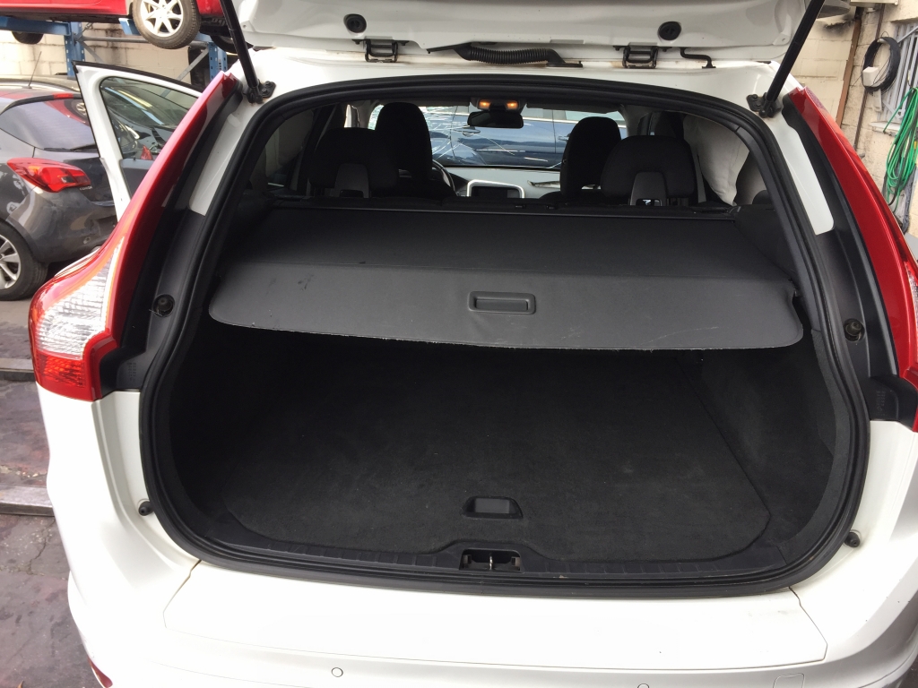 VOLVO XC-60 2.0 D 136CV