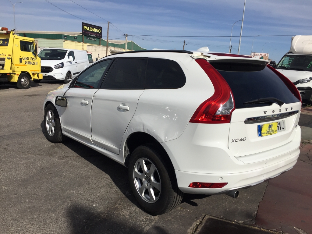 VOLVO XC-60 2.0 D 136CV