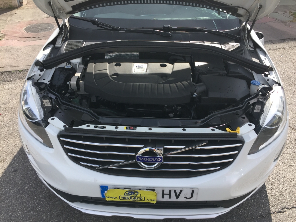 VOLVO XC-60 2.0 D 136CV