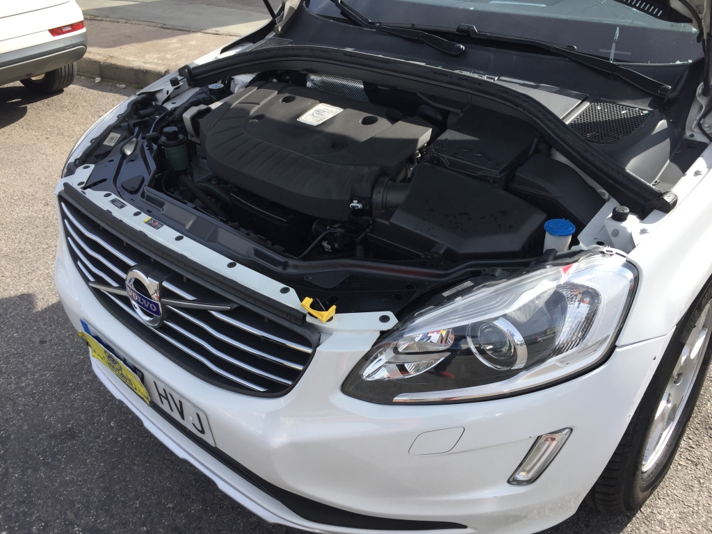 VOLVO XC-60 2.0 D 136CV