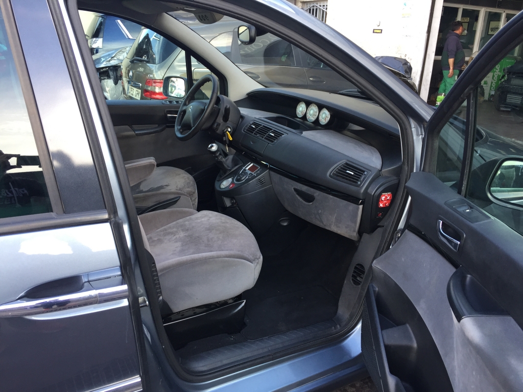 CITROEN C-8 2.0 HDI 136CV 8 PLAZAS