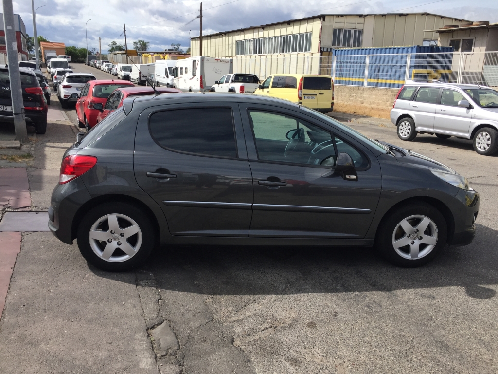 PEUGEOT 207 1.4 INY 95CV