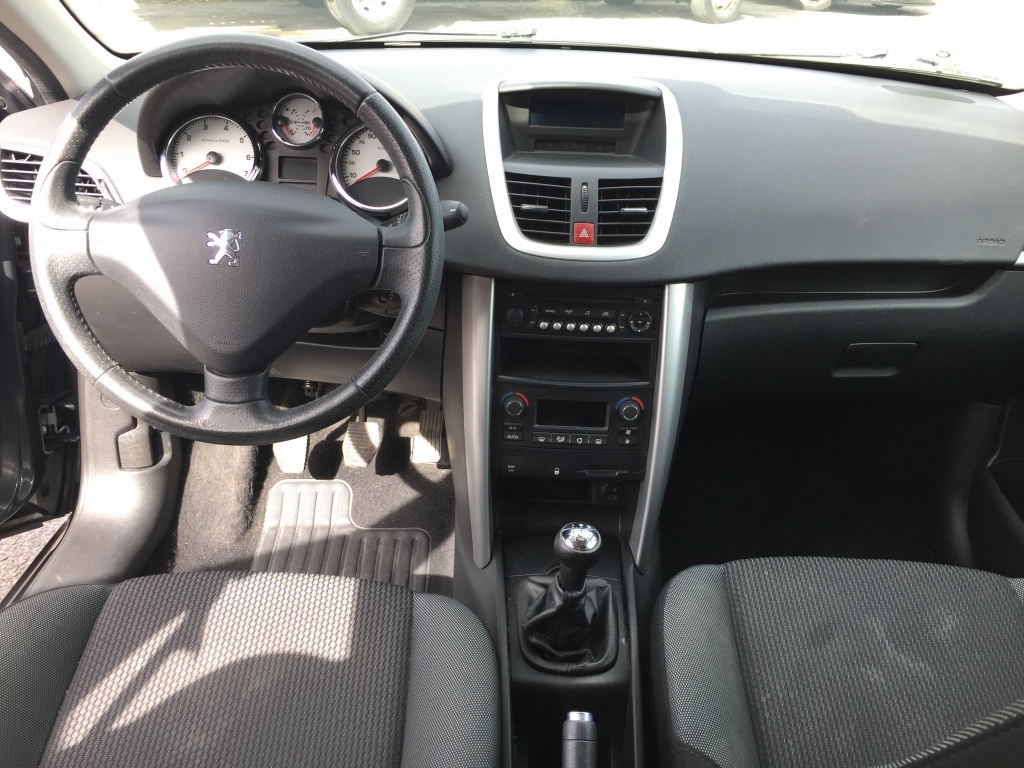 PEUGEOT 207 1.4 INY 95CV
