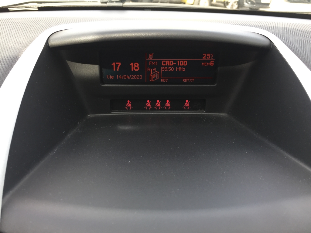 PEUGEOT 207 1.4 INY 95CV