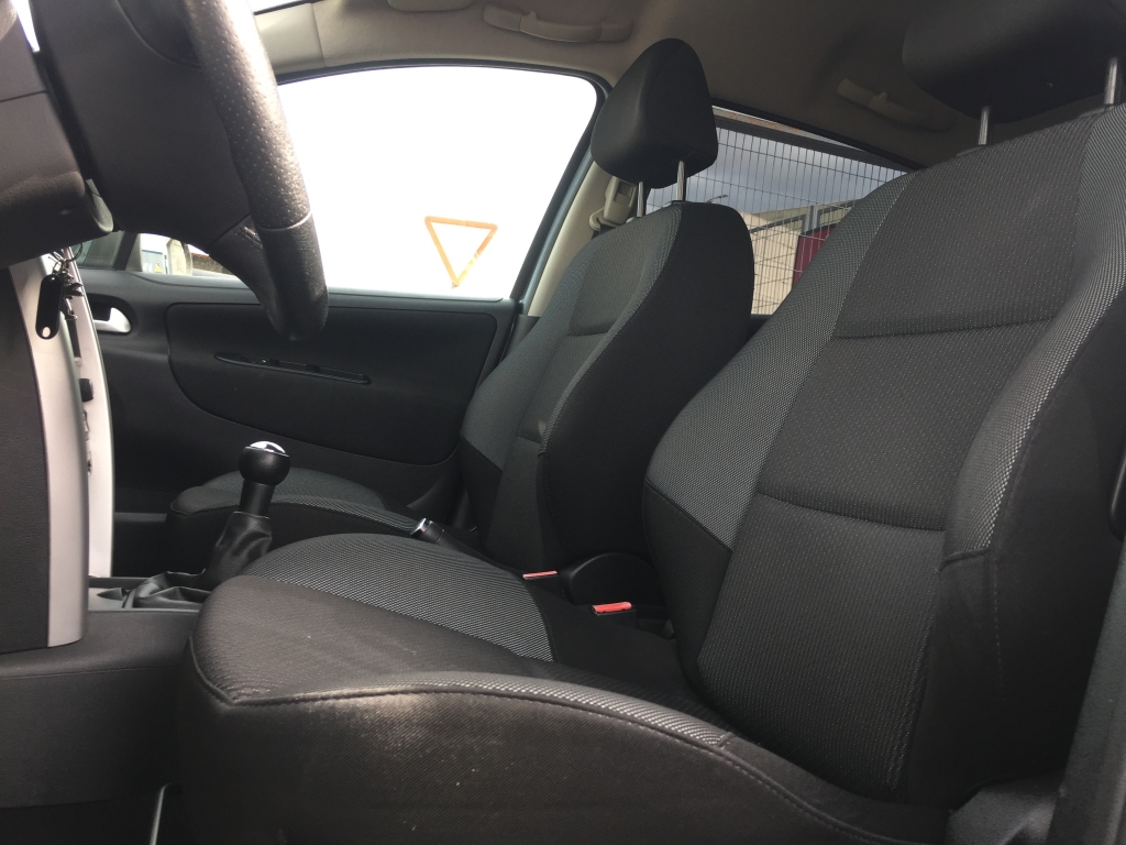 PEUGEOT 207 1.4 INY 95CV